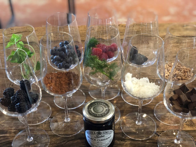 Wine Tasting Setup - VinoCadre